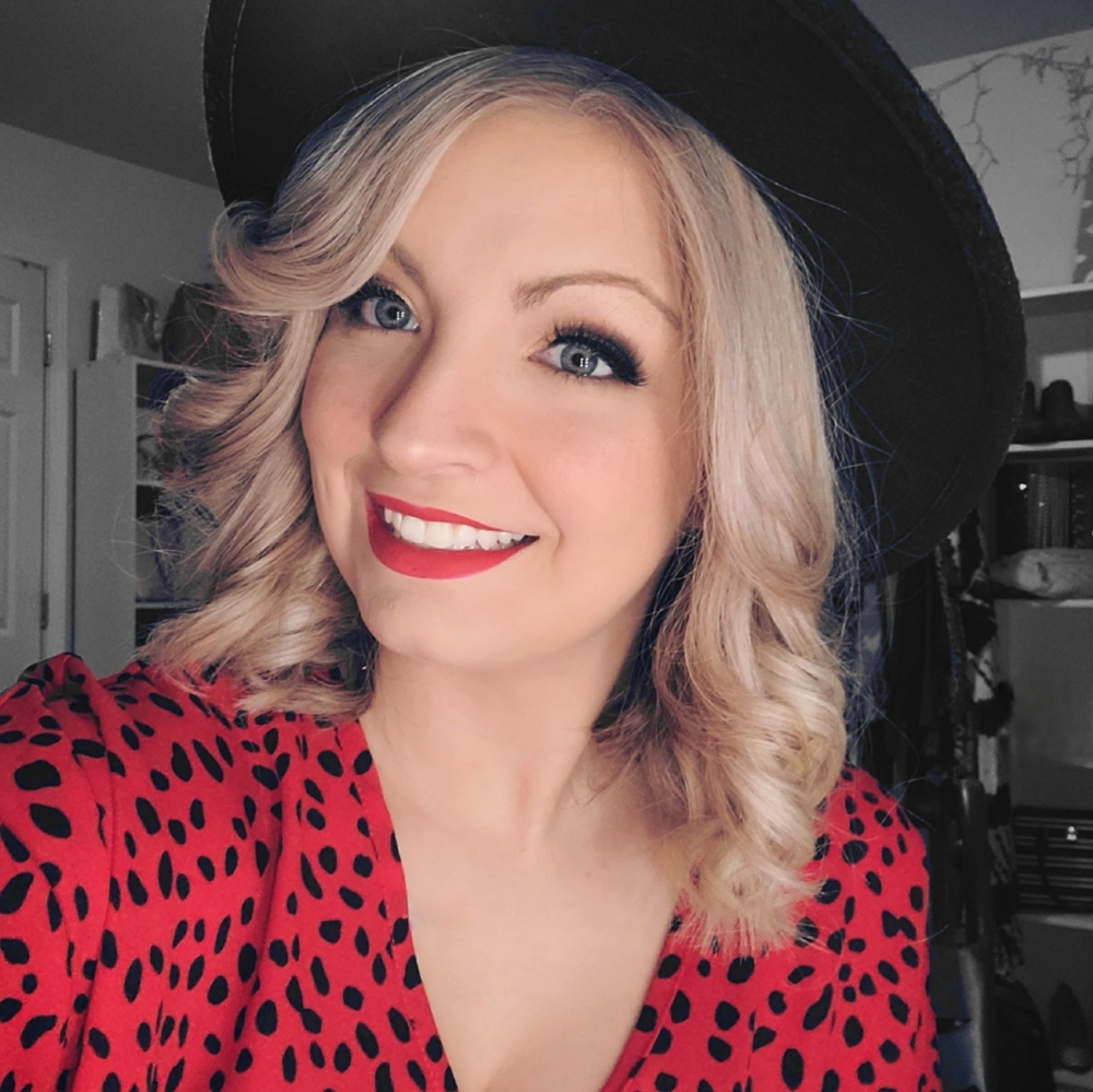 Meet your Posher, Mackenzie